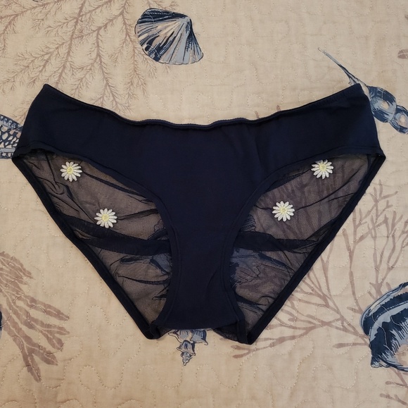 Victoria's Secret Other - 🆕️ Victoria's Secret Rouched Back Hiphugger